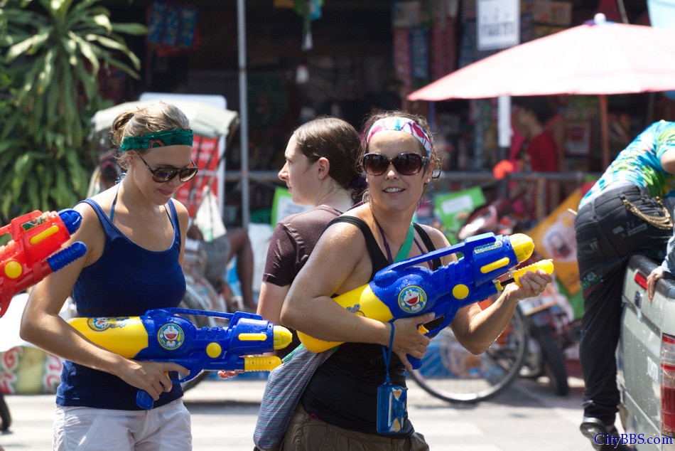 Chiangmai_Songkran_041.jpg