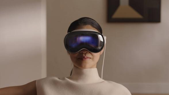 苹果 Vision Pro 头显