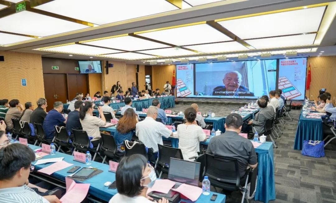吴敬琏先生荣获2023年度最具影响力经济学家奖